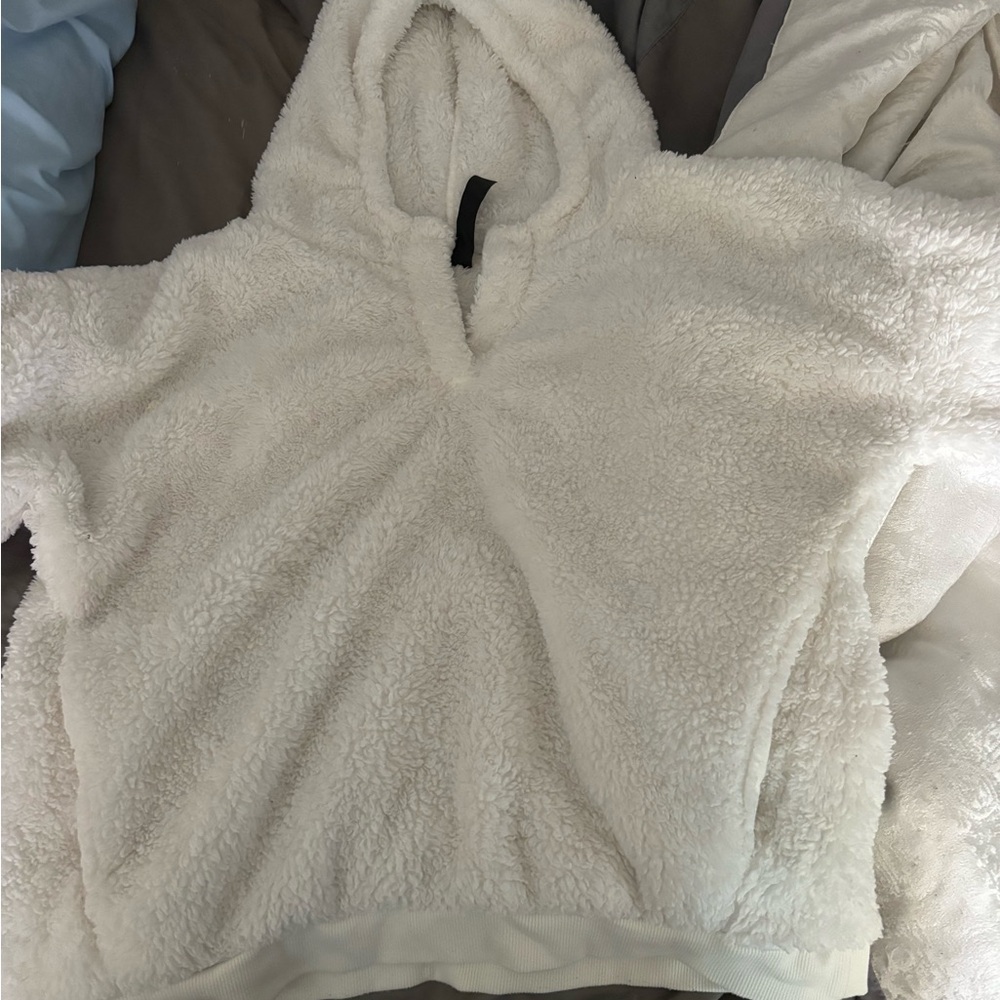 white fuzzy pullover hoodie